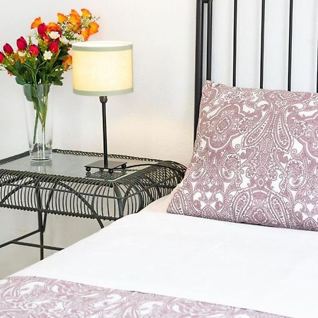 Hostal Trafalgar バルバテ エクステリア 写真